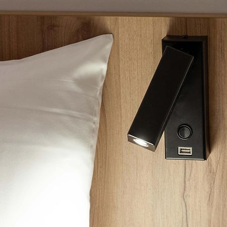 B&B Hotel Marseille Les Ports Екстер'єр фото