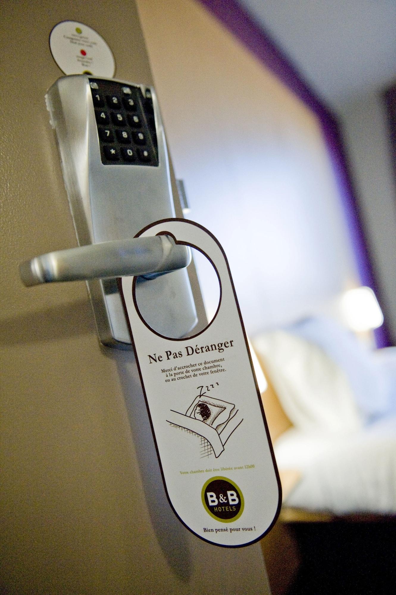 B&B Hotel Marseille Les Ports Екстер'єр фото