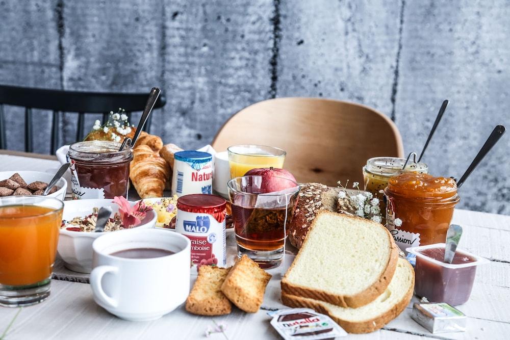 B&B Hotel Marseille Les Ports Екстер'єр фото