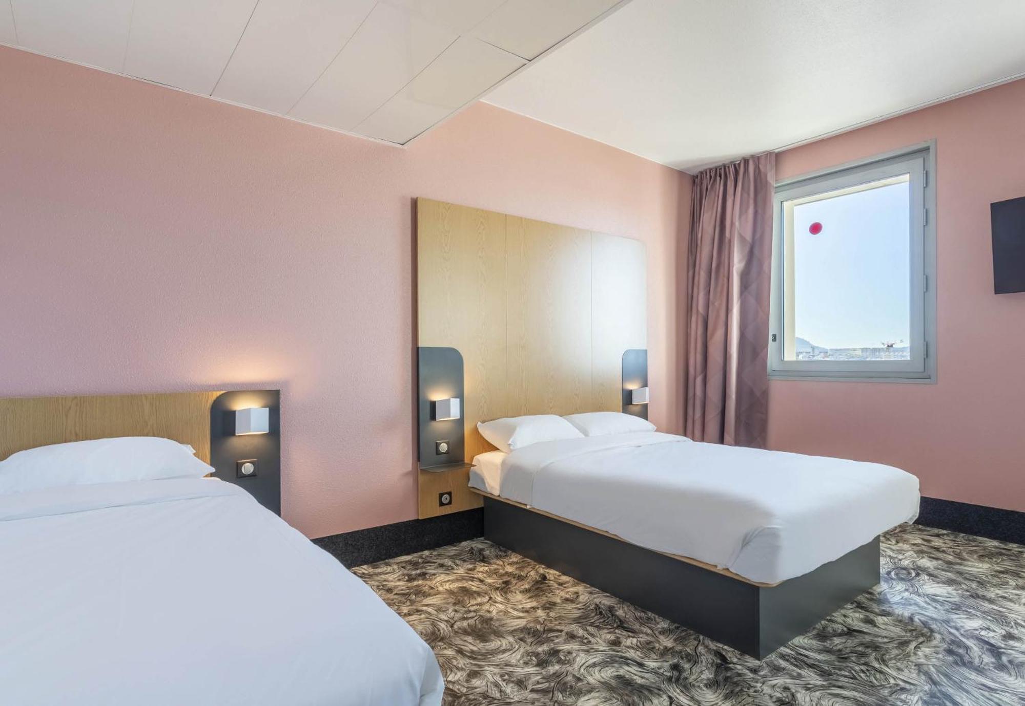 B&B Hotel Marseille Les Ports Екстер'єр фото