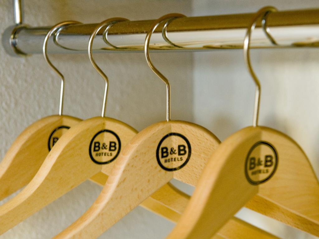 B&B Hotel Marseille Les Ports Екстер'єр фото