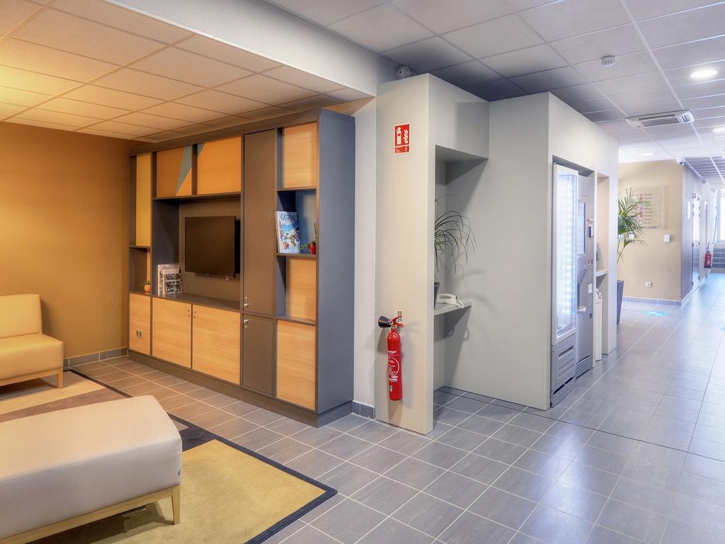 B&B Hotel Marseille Les Ports Екстер'єр фото