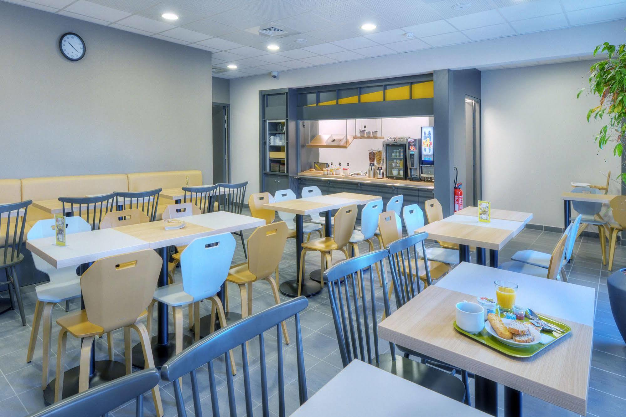 B&B Hotel Marseille Les Ports Екстер'єр фото